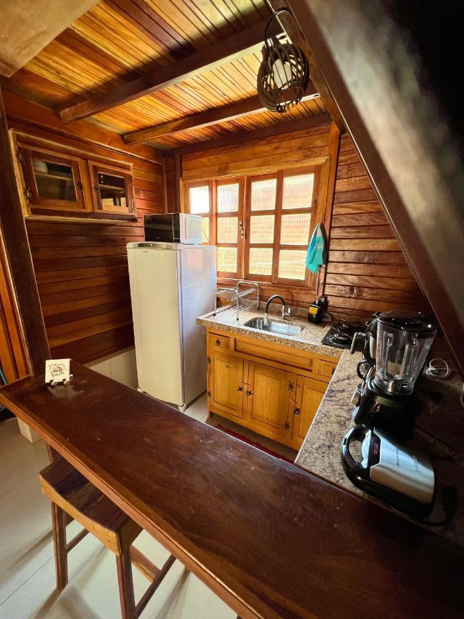 Lodge De *